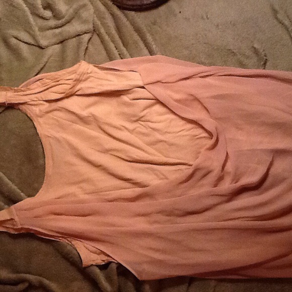 Peach Tank - Picture 2 of 2